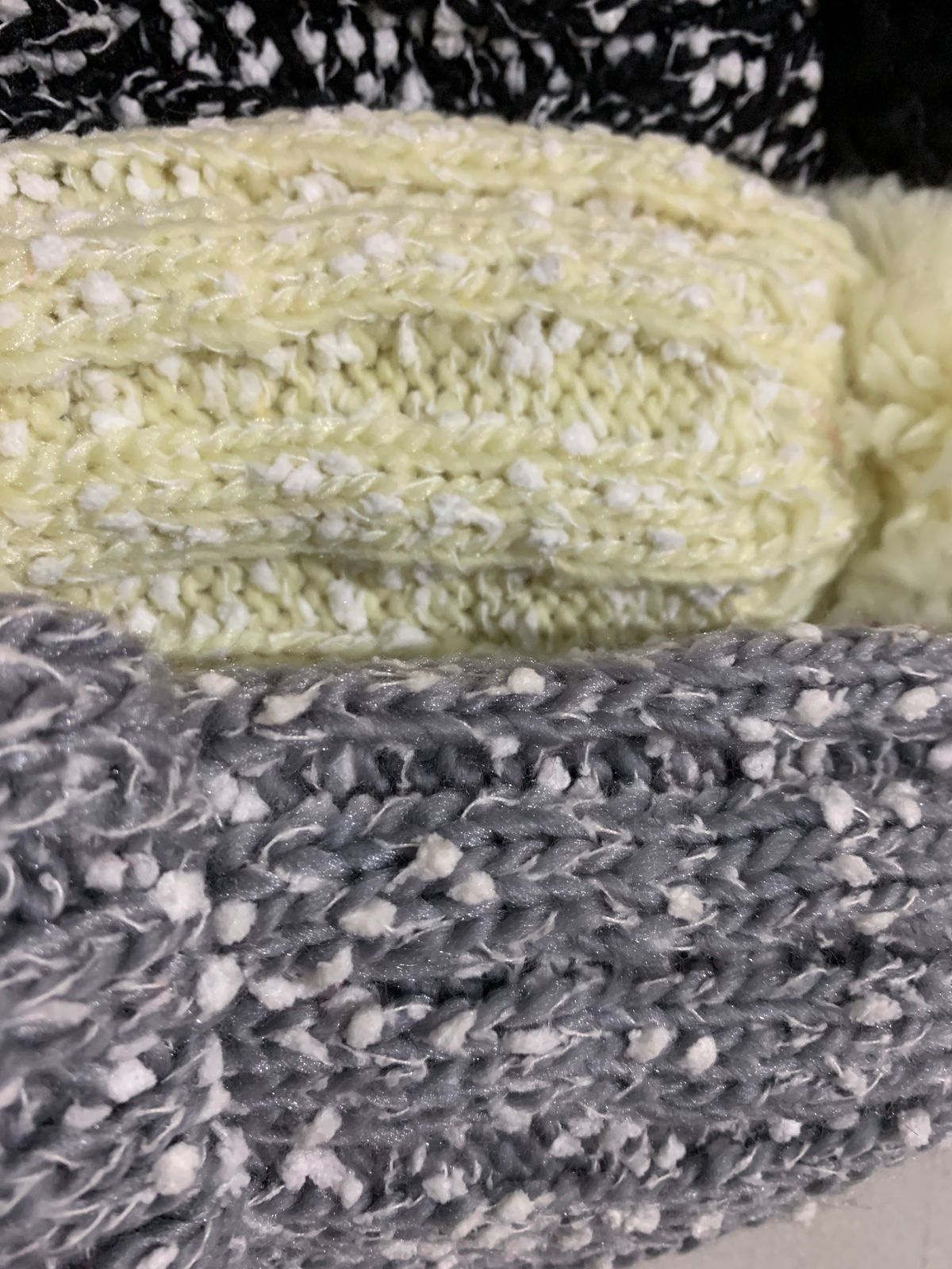 Womens Thick Knit Beanie Winter Fleece Lined Hat Warm Faux Fur Pom Ski