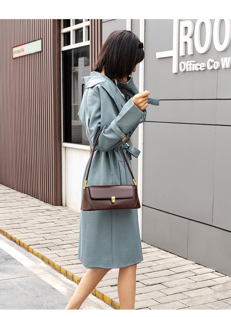 Brown Elegant Vintage Baguette Shoulder Bag - Chic PU Leather Underarm Purse with Gold Clasp