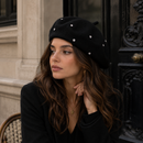 Women's Wool Blend Beret Hat - Black French Style Painter Cap with Scattered Rhinestone Details, Soft Knit Vintage Fashion Headwear