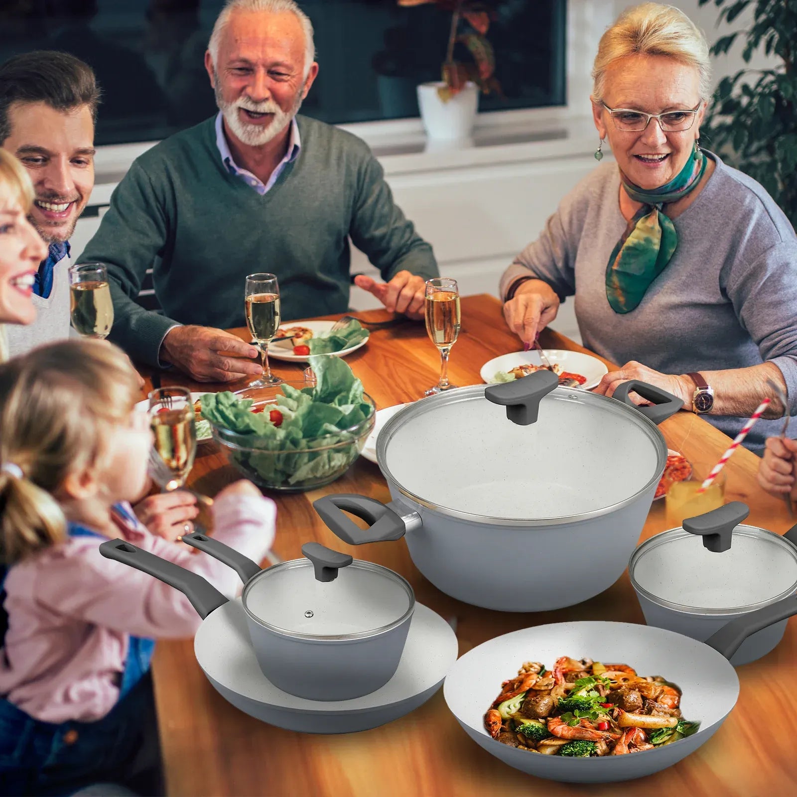 NON-STICK SAUCEPAN WITH LID - 20CM