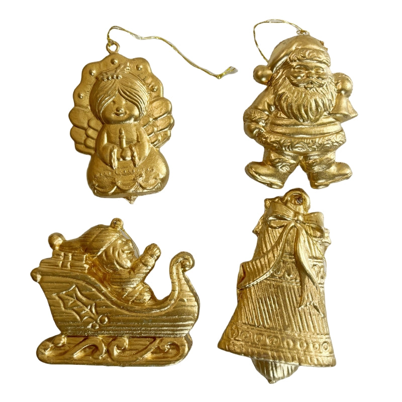 33 PCs Assorted Xmas Tree Hanging Family Santa Christmas Family Ornament Decorations