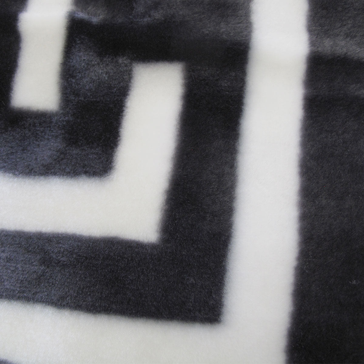 Bloomington 800GSM Greek Key Charcoal Winter Premium Quality 1 Ply Mink Blanket Queen - NuSea