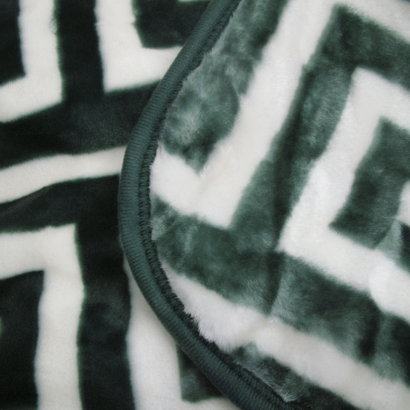 Bloomington 800GSM Greek Key Green Winter Premium Quality 1 Ply Mink Blanket Double - NuSea