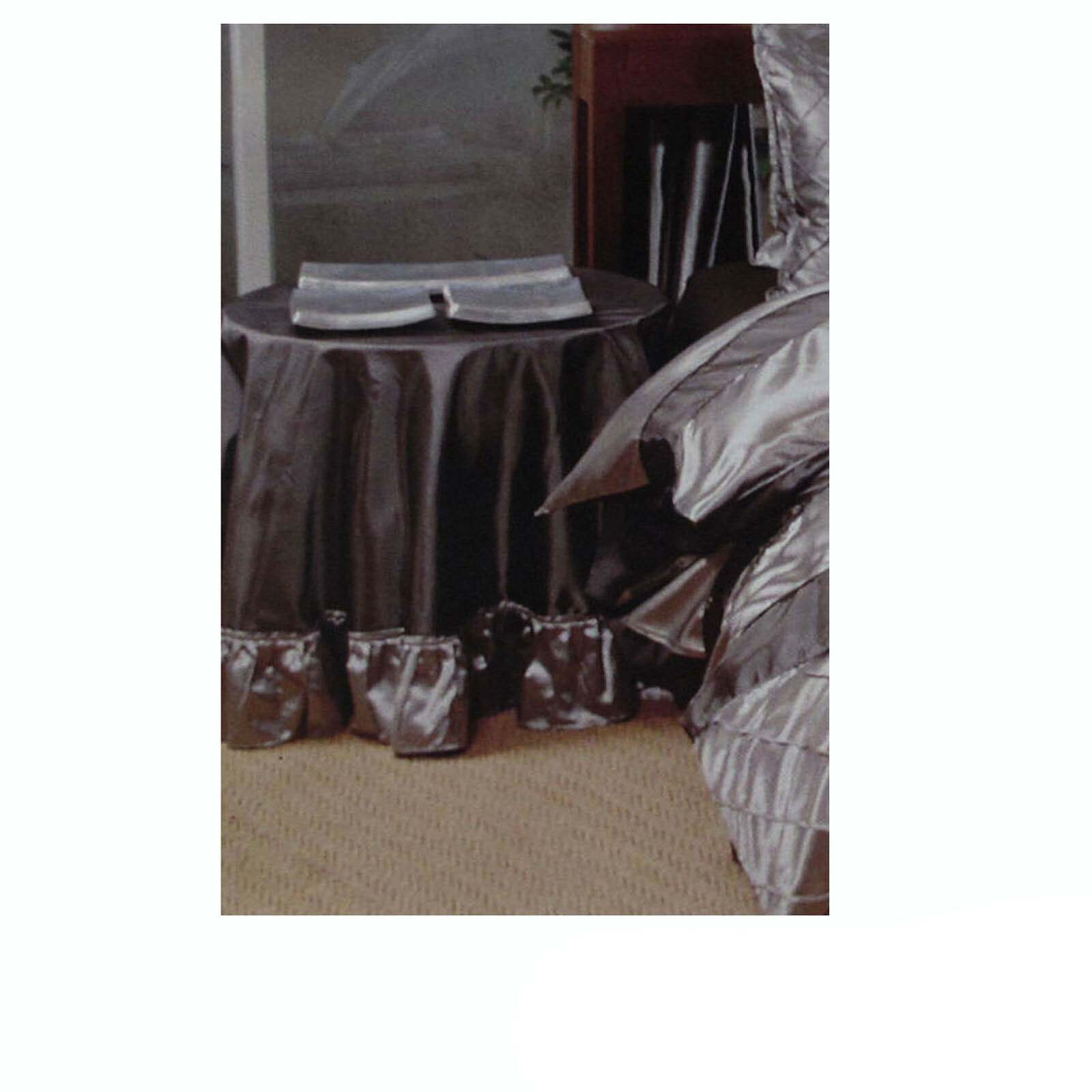 Boudoir Caledonia Black Silver Round Tablecloth - NuSea