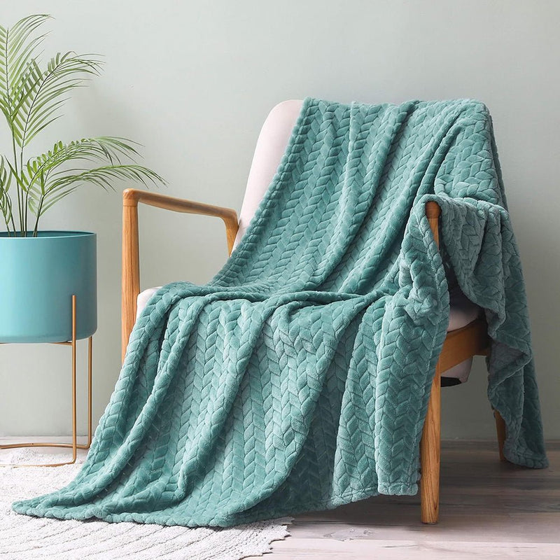 COMFEYA Soft Jacquard Leaves Pattern Flannel Fleece Throw Blanket - NuSea