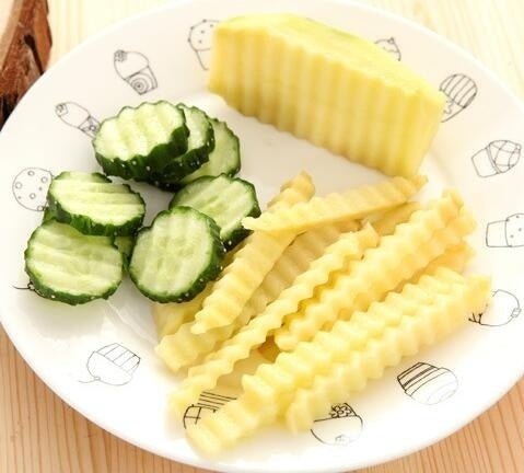 JELLY KNIFE Stainless Steel Blade Potato Vegetable Crinkle Wavy Cutter Slicer - NuSea