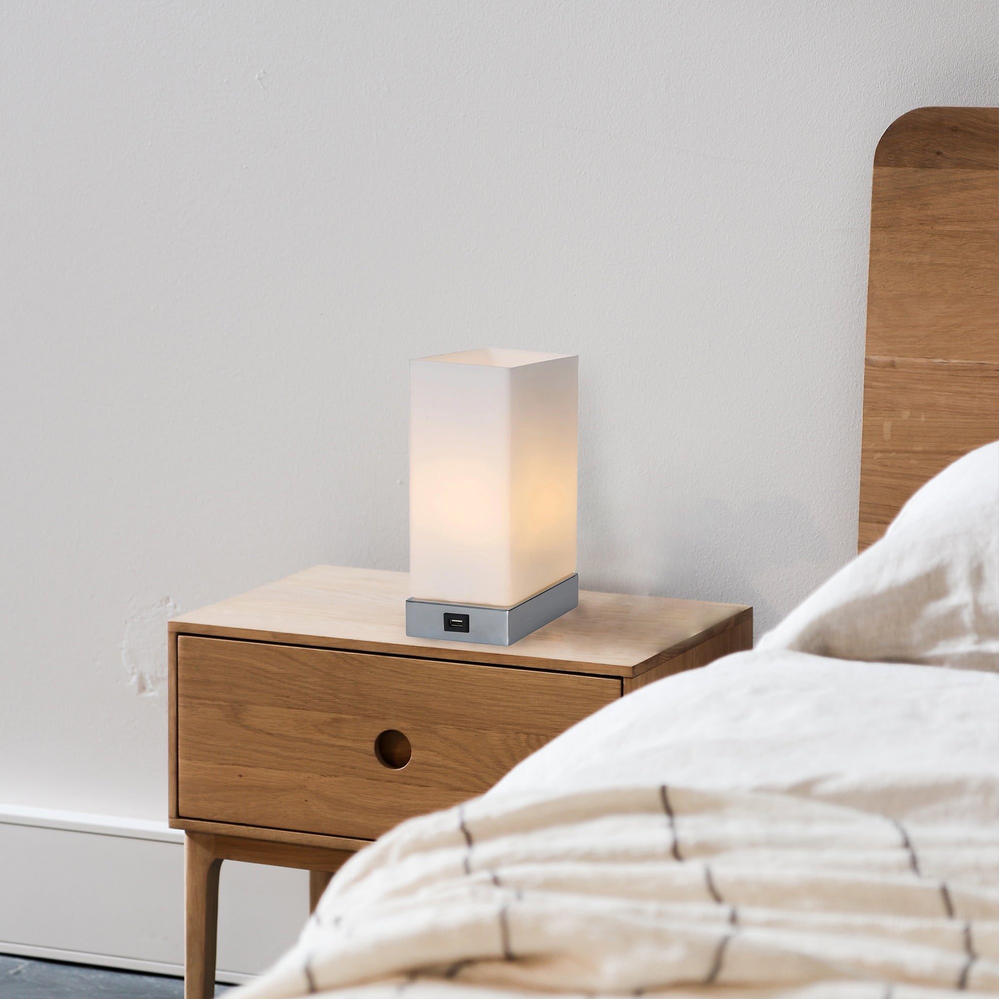 Jessica Rectangle Touch Lamp with USB Port - NuSea