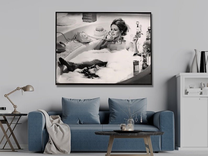 Wall Art 30cmx40cm Brigitte Bardot In the bath poster, Black Frame Canvas - NuSea