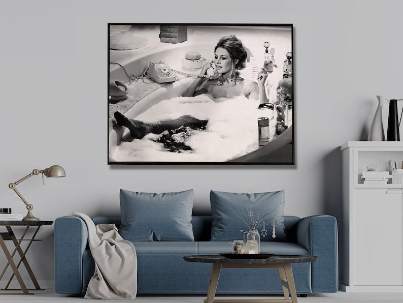 Wall Art 80cmx120cm Brigitte Bardot In the bath poster, Black Frame Canvas - NuSea