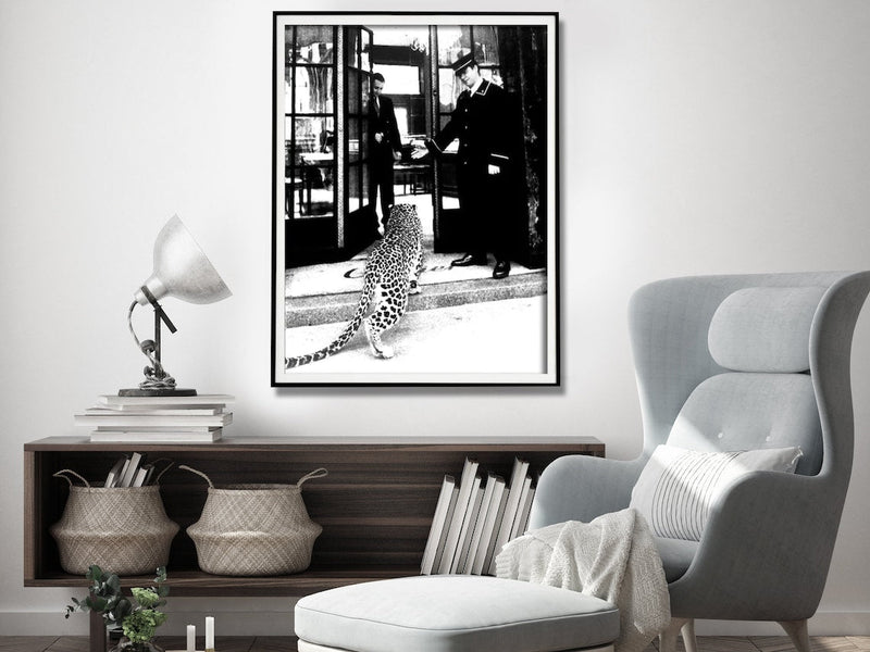 Wall Art 80cmx120cm Luxury Brand Leopard Jewelry Shop Poster, Black Frame Canvas - NuSea