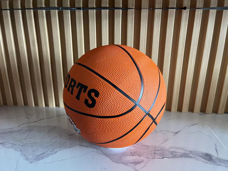 Official size 7 basketball (Diameter: 24cm) - NuSea